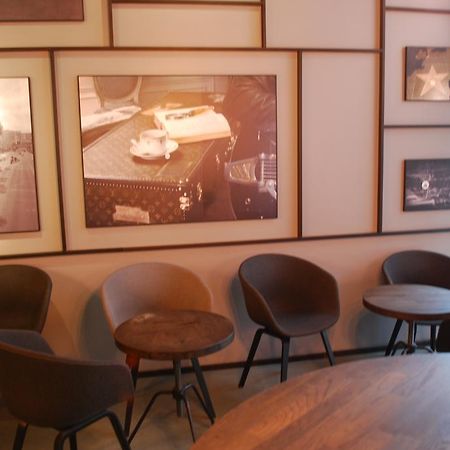 Rock Hotel Dublin Bagian luar foto