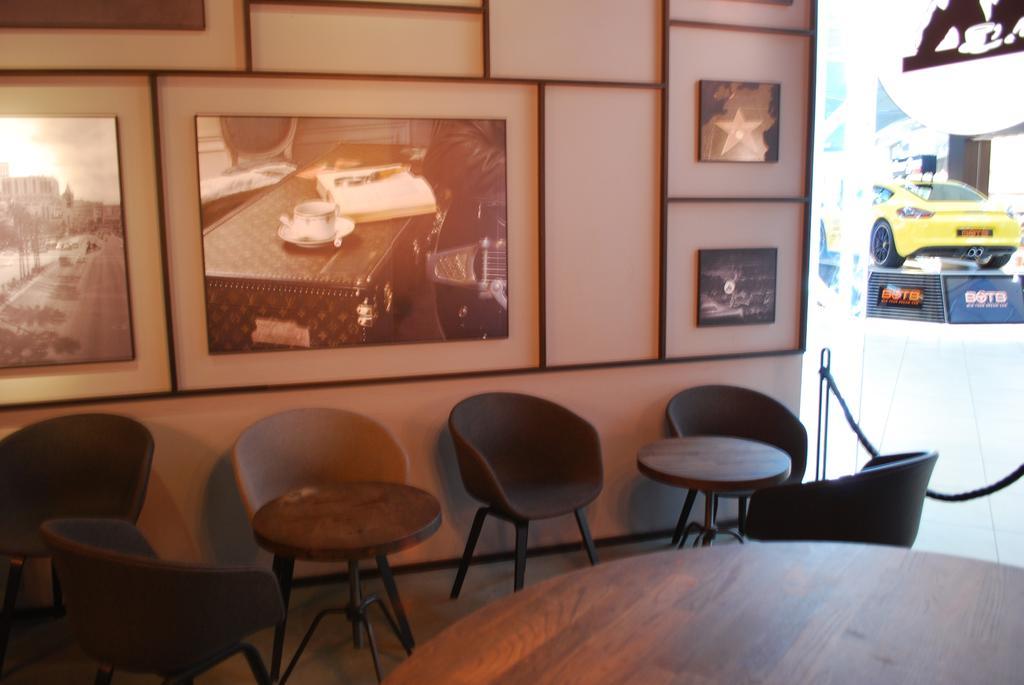Rock Hotel Dublin Bagian luar foto
