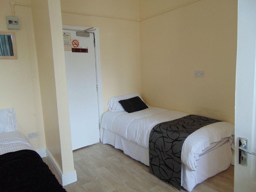 Rock Hotel Dublin Bagian luar foto